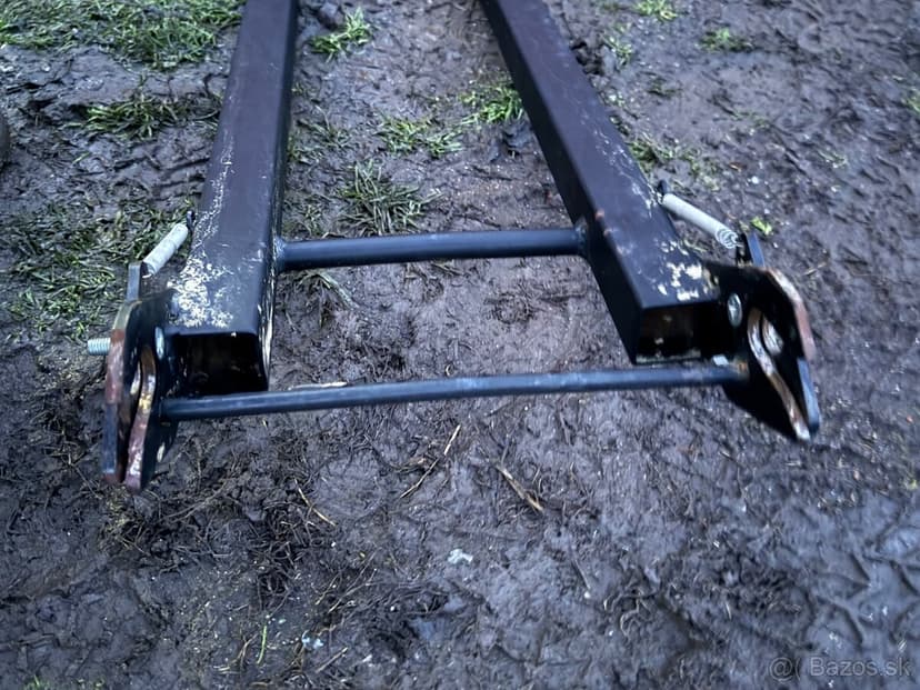 Snezná radlica na sneh