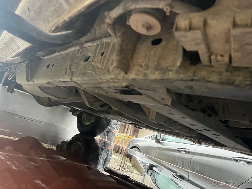 Nissan navara d40 2.5 dci 126kw YD25