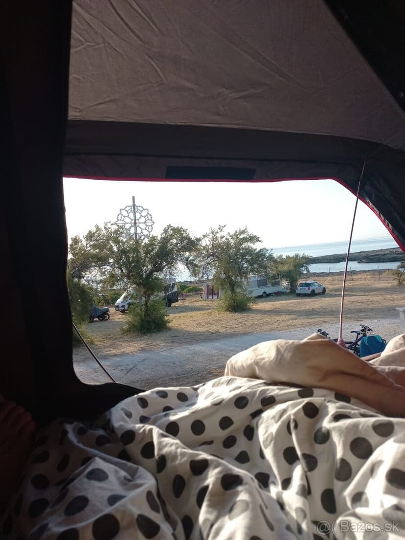 NA PREDAJ: iKamper Skycamp 4X Rocky Black