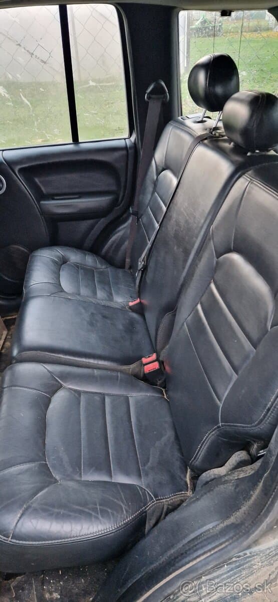 Rozpredam JEEP CHEROKEE KJ