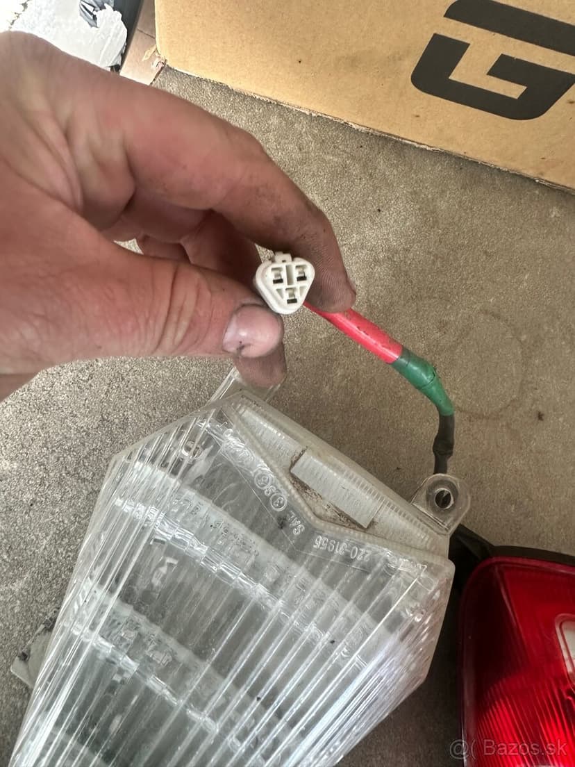 Zadne svetlo GSX-R 600 / R6